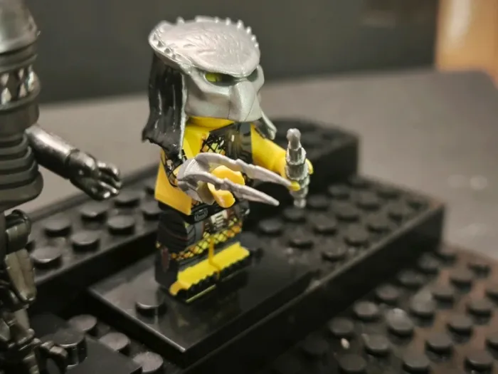 Figurine type lego alien Vs predator - photo numéro 7