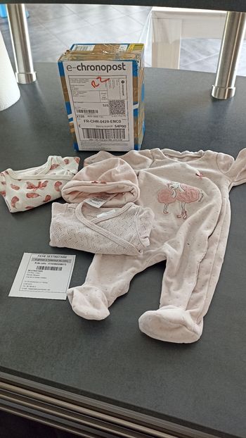 Ensemble pour retour de litige