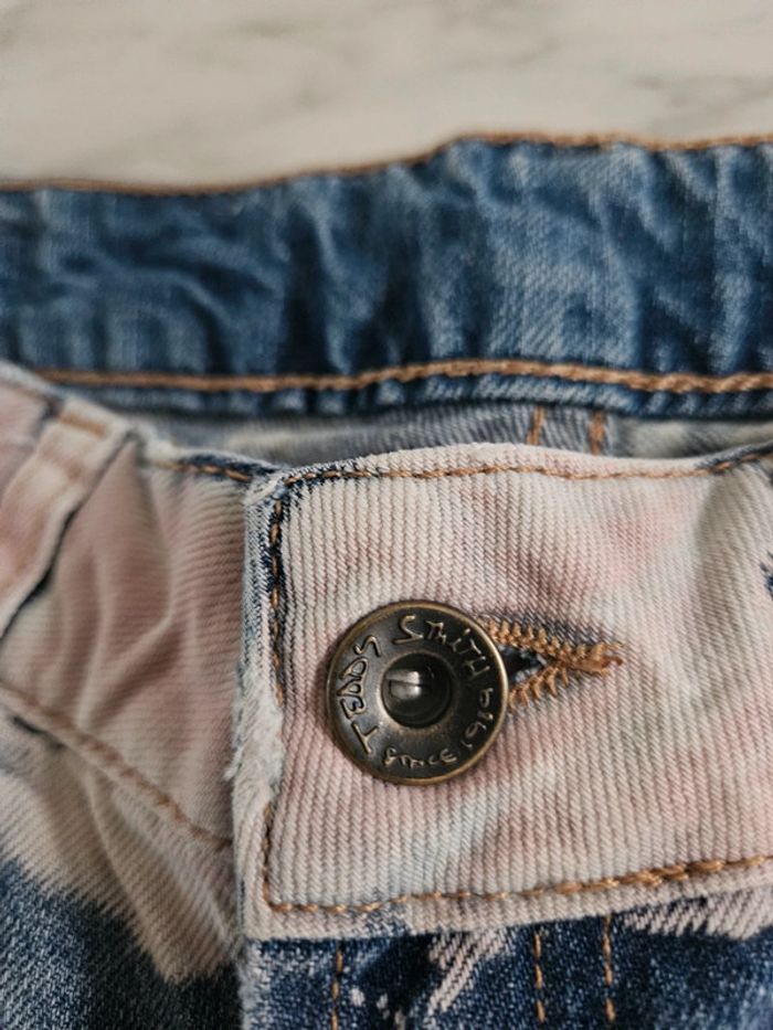 Teddy Smith short en jeans taille 24 - photo numéro 3