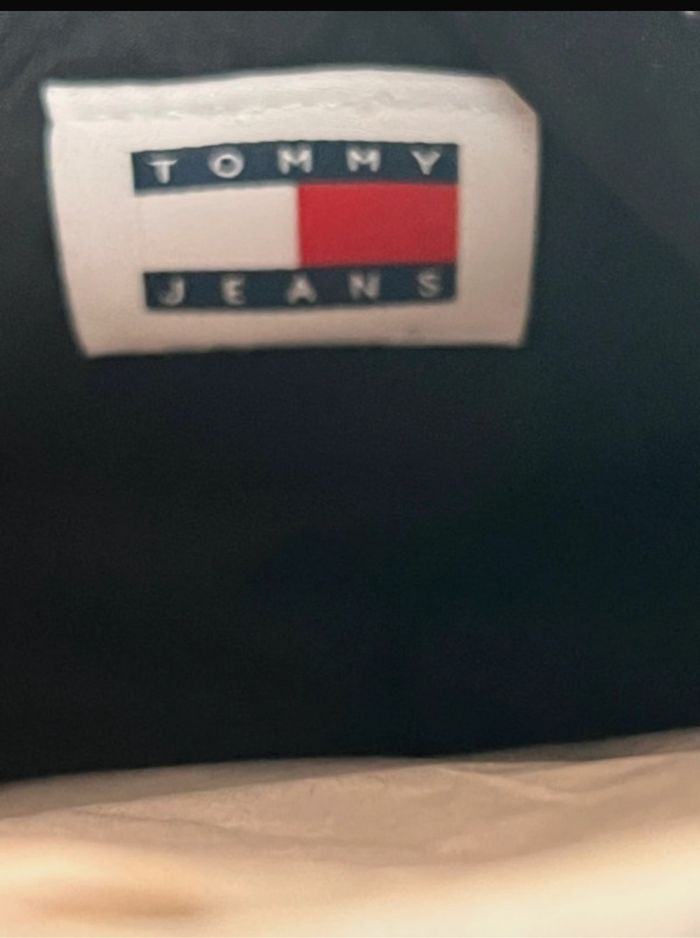 Magnifique sac Tommy jean neuf avec étiquette - photo numéro 5