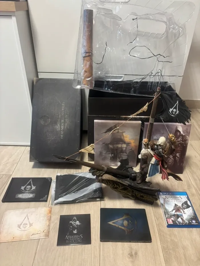 Assassin's Creed 4 Black Flag - Edition Black Chest - AC4 Edition Collector PS4 - photo numéro 2