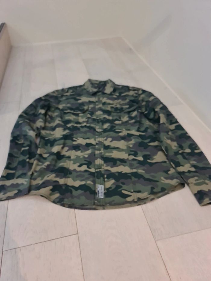 Chemise Dissident neuve taille M - photo numéro 8