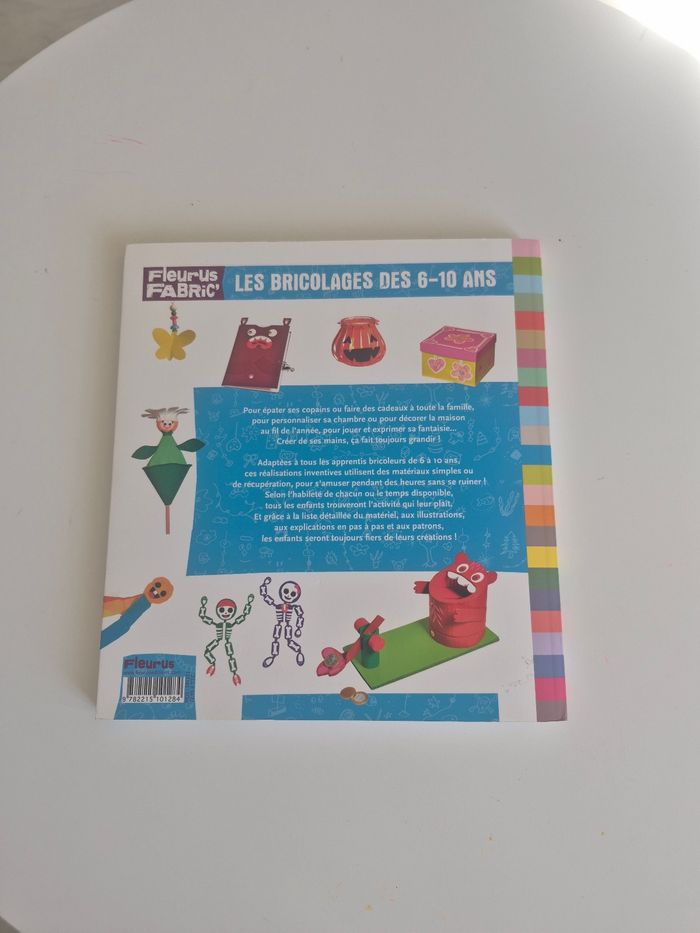 Livre Les bricolages des 6 - 10 ans - photo numéro 2