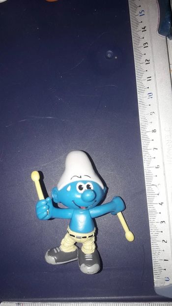 Schtroumpf figurine