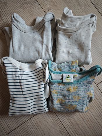 4 body manches longues 24 mois 86cm