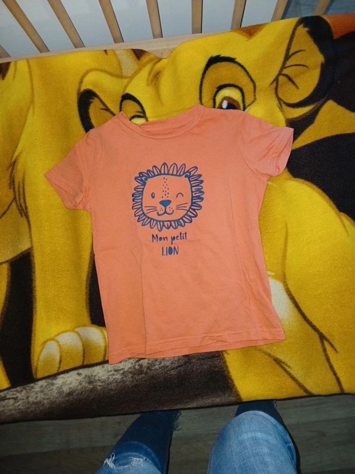 Tee-shirt Lion