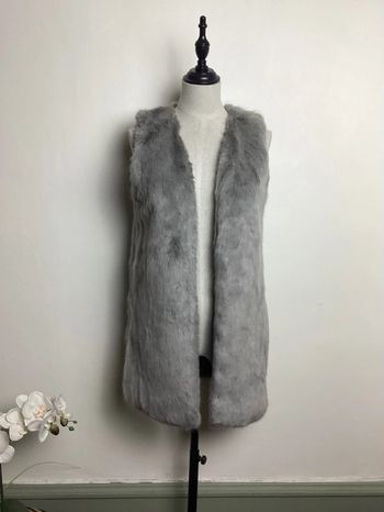 Veste grise en fausse fourrure New Look 34