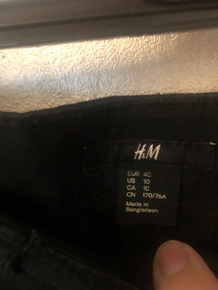Short femme noir taille 40 H&M - photo numéro 3