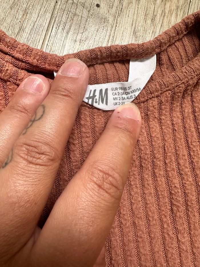 Ensemble pull et pantalon fille H&M 2/3 ans - photo numéro 4