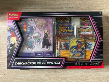 Pokémon - Coffret Carchacrok EX de Cynthia NEUF