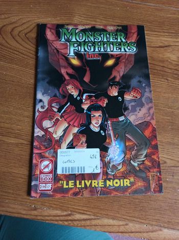 Comics monster fighter