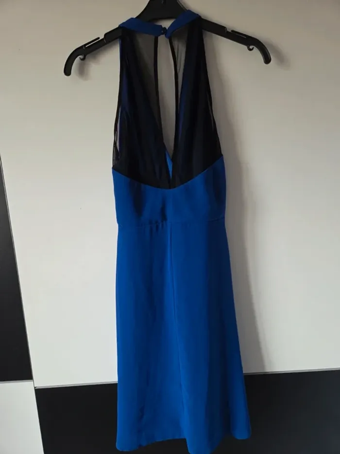 Robe doublé de chez Camaïeu en taille 36 - photo numéro 2