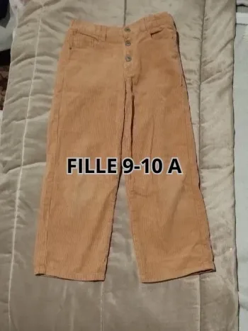 Pantalon large velours côtelé KIABI beige fille 9-10 ans