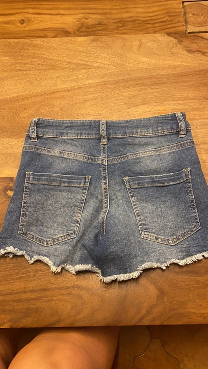 Short en jeans Etam taille 34 - photo numéro 3