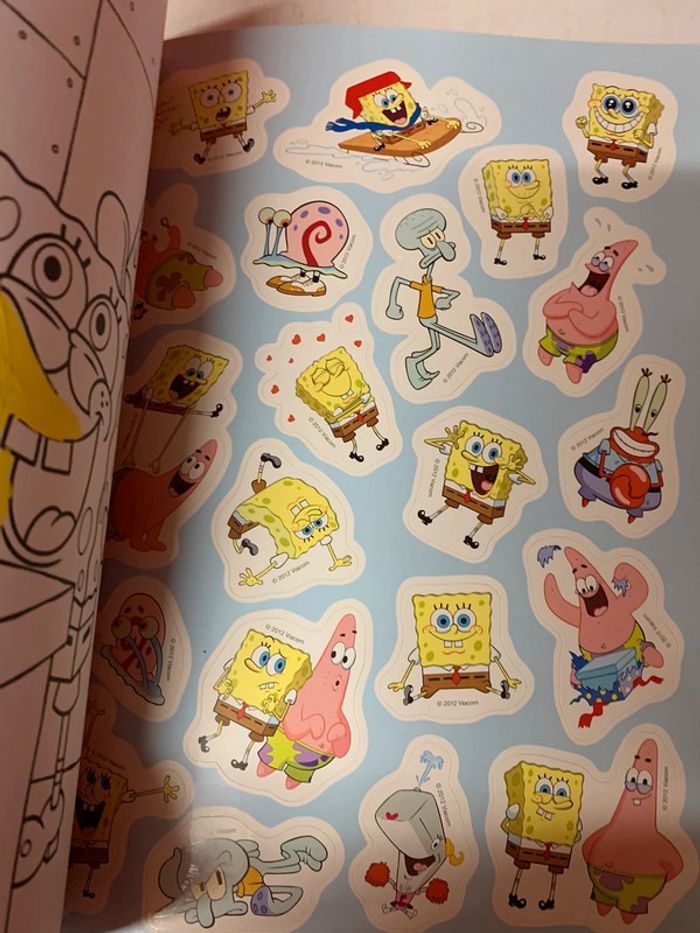 Mon livre de coloriage et stickers - photo numéro 3