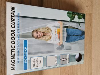 Rideau magnétique anti moustique NEUF