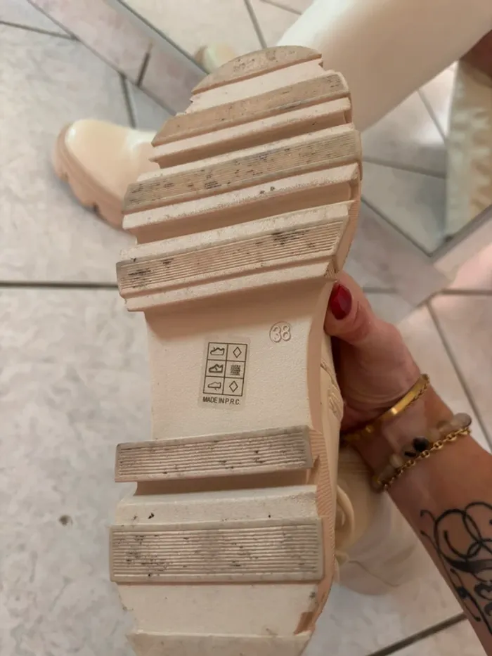 Très belle paire de botte 38 comme neuve - photo numéro 6