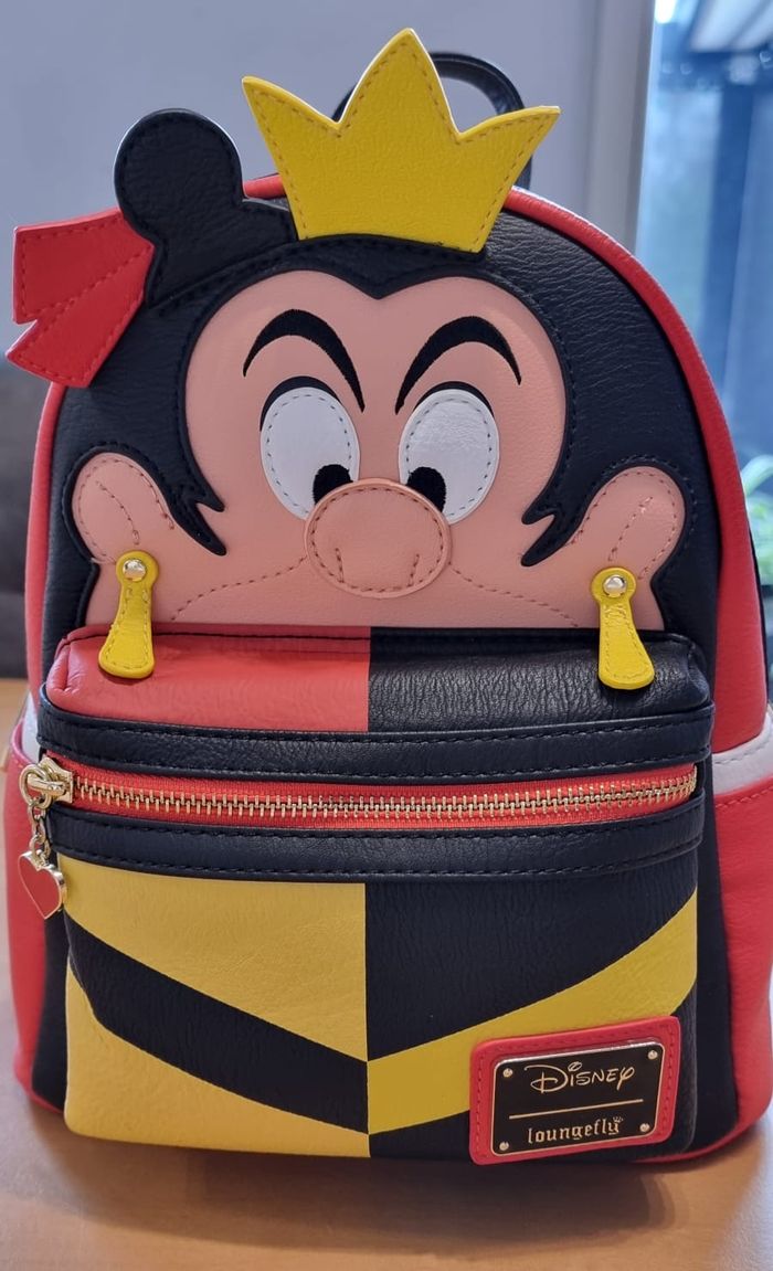 Loungefly Mini Sac A Dos Reine De Coeur