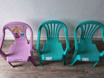 Lots chaises enfants 