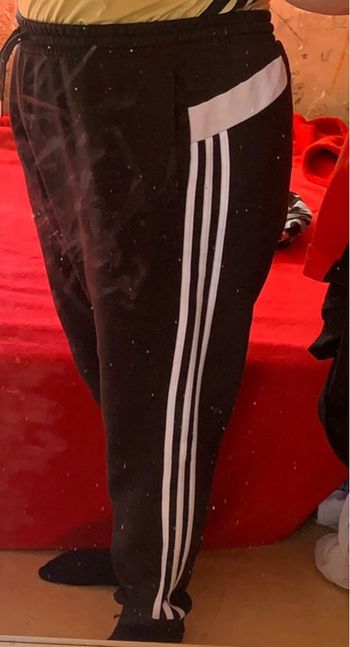 Bas de jogging Adidas noir – 3 bandes blanches – Très bon état