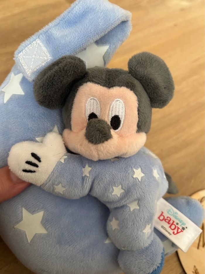 Doudou musicale Mickey - photo numéro 5