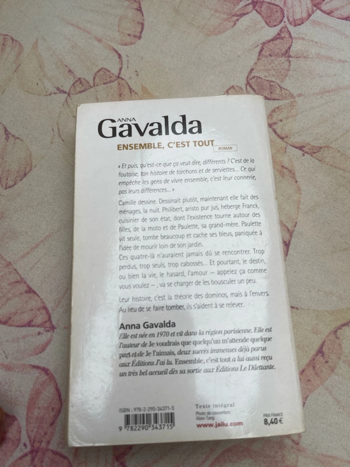 Ensemble c est tout - photo numéro 2