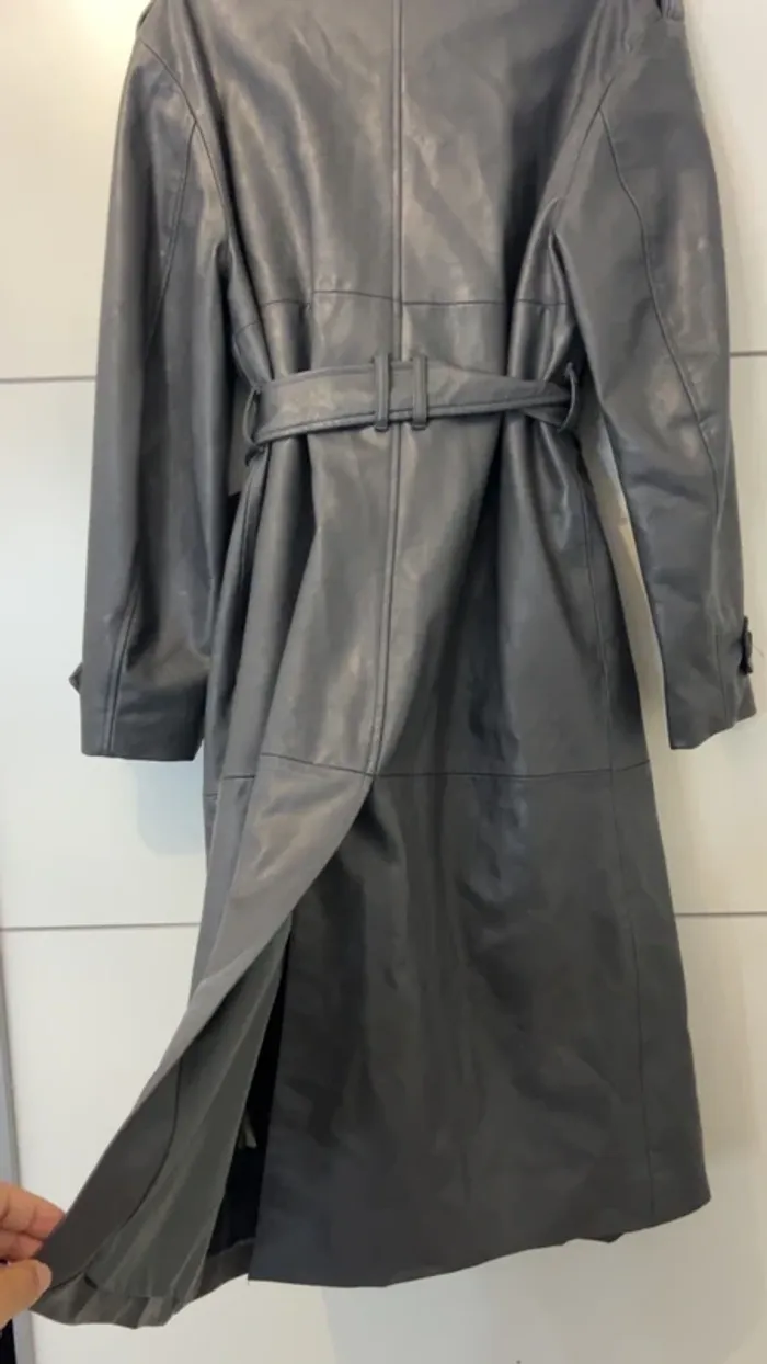 Magnifique trench bershka similicuir gris taille S portée 1 fois - photo numéro 5