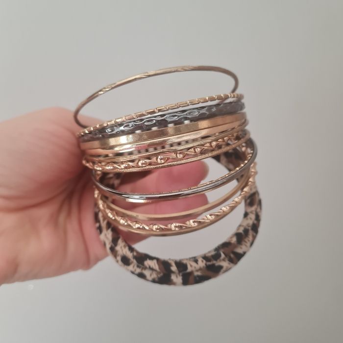 Beau lot de bracelets - photo numéro 4