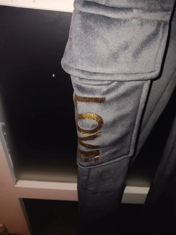Jolie pantalon cargo taille s/m - photo numéro 3