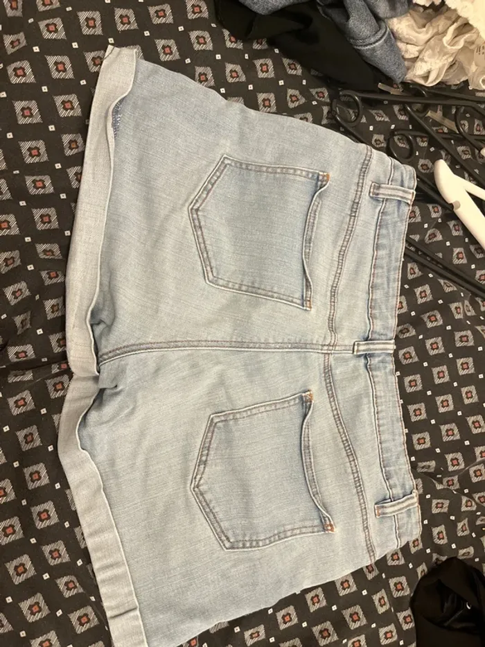 Short jeans - photo numéro 3