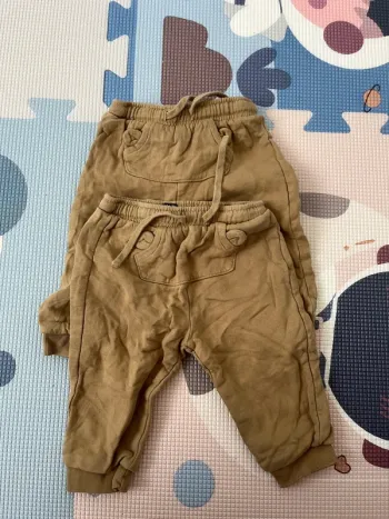 Pantalon taille 12 mois