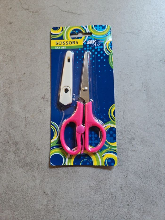 Ciseaux 13 cm avec cache
