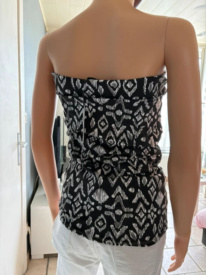 Top bustier neuf - photo numéro 2