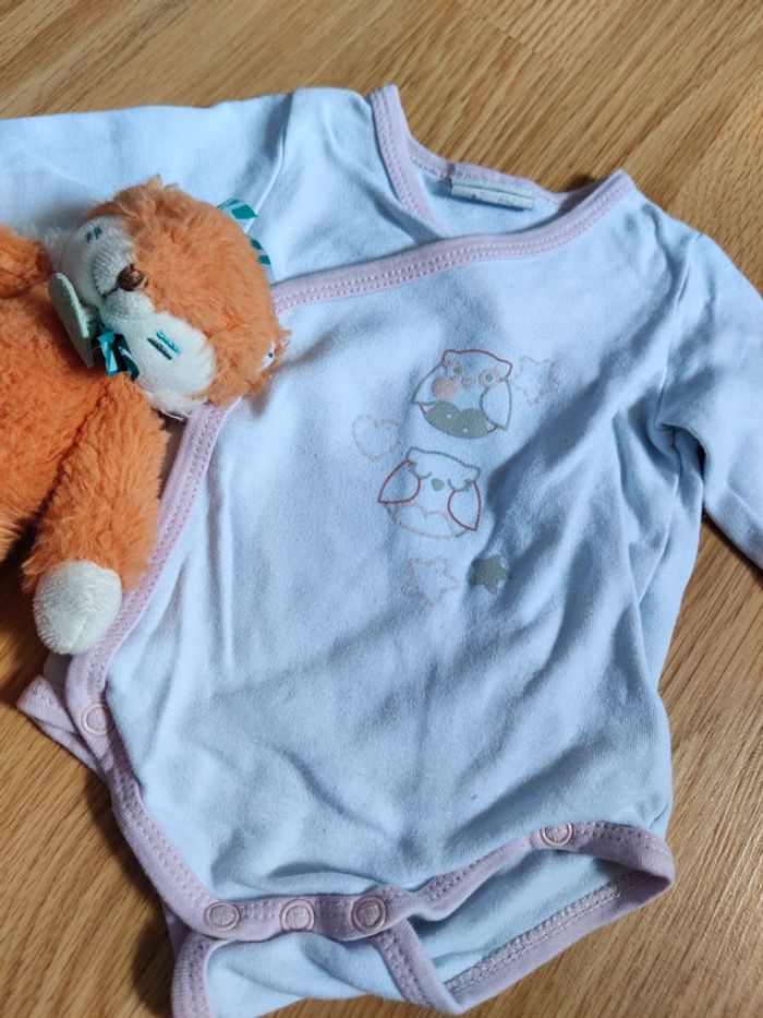 Lot de 3 bodies 3 mois - photo numéro 4