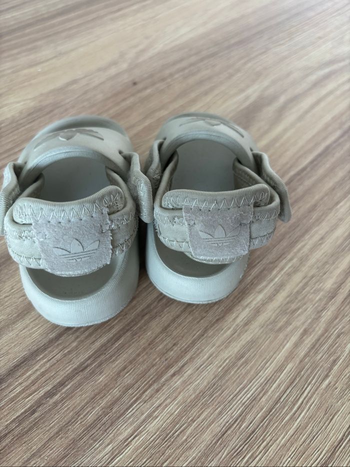 Adidas adilette 1 - photo numéro 2