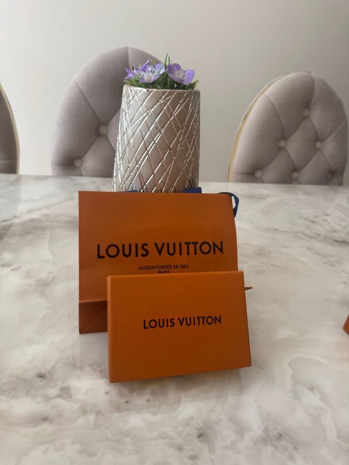 Bracelet Lv en Cuir - photo numéro 3