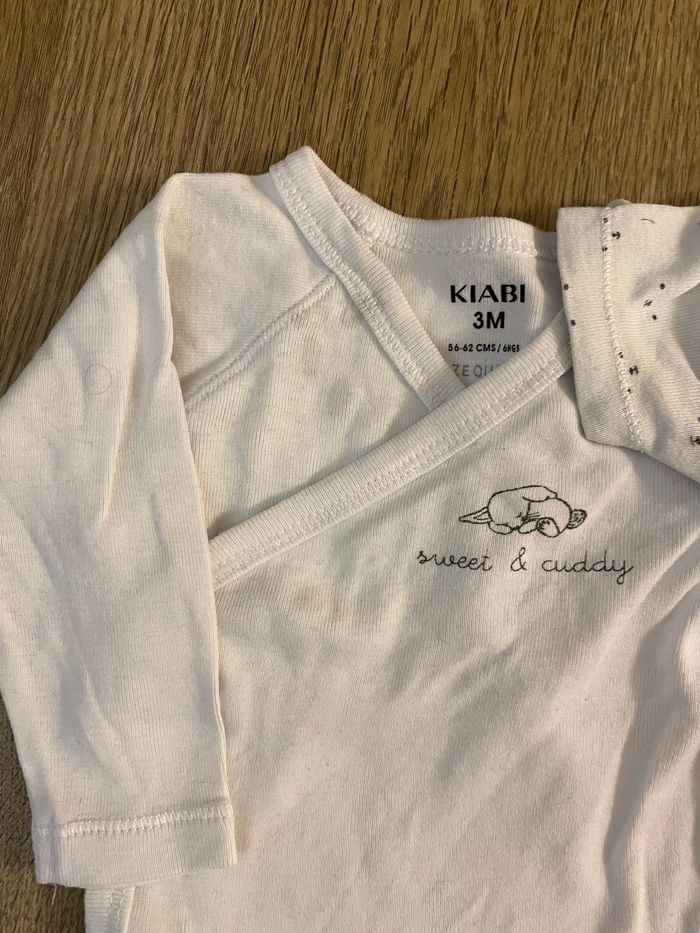 Lot 3 bodys - photo numéro 2