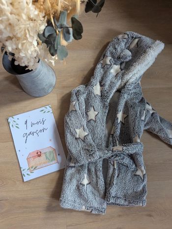 Peignoir étoile Auchan In extenso 9 mois