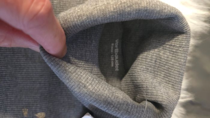 Neufs (non portés) 🏷🥰😍ensemble sous pull et jeans super skinny 8 ans fille 😍🥰🩷 - photo numéro 9