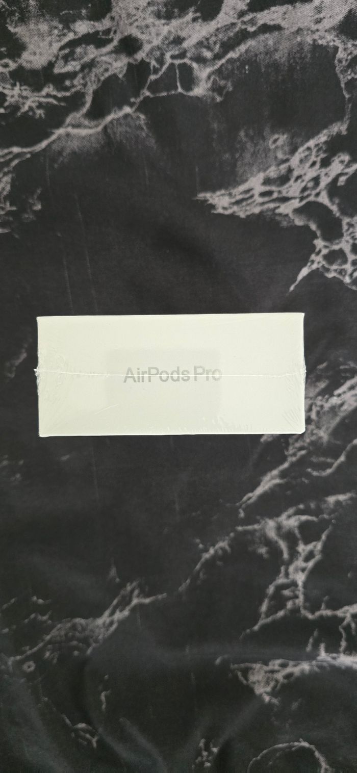 Airpods pro 2eme génération 3eme - photo numéro 2