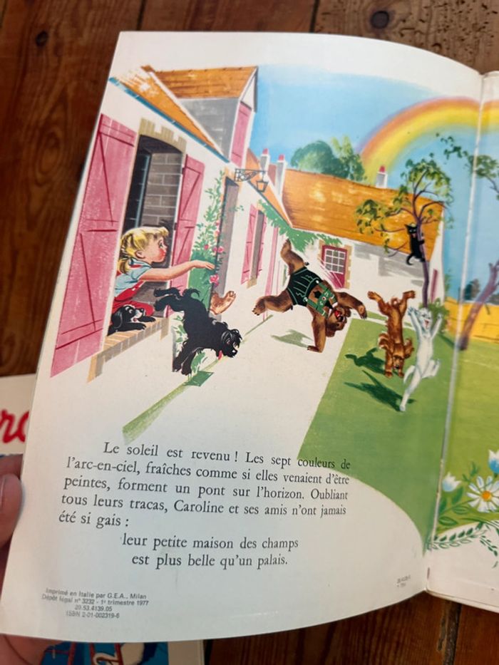 Bleu Grands albums Hachette livre rare ancien blanc Caroline et sa Maison Pierre Probst - photo numéro 4