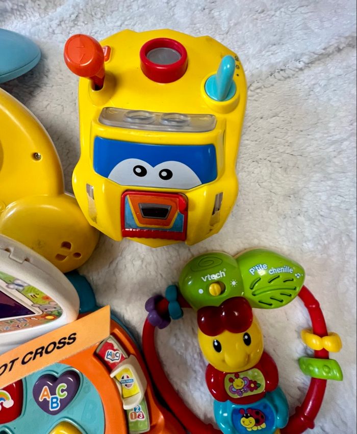 Lot jouets bébé - photo numéro 8