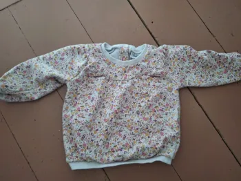 Pull fleuri