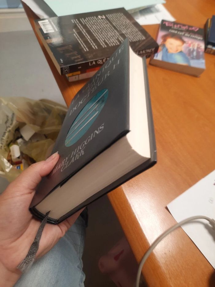 Livre albin michel la clinique - photo numéro 3