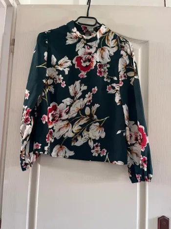 Blouse 🔄