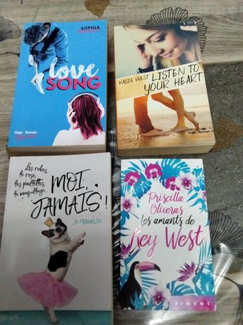 Lot de 4 livres romance 