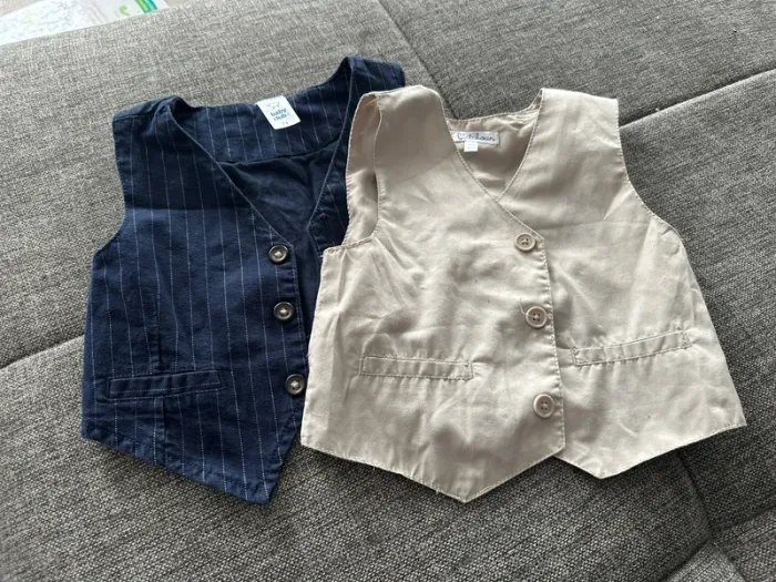 Lot 2 blazers taille 12mois