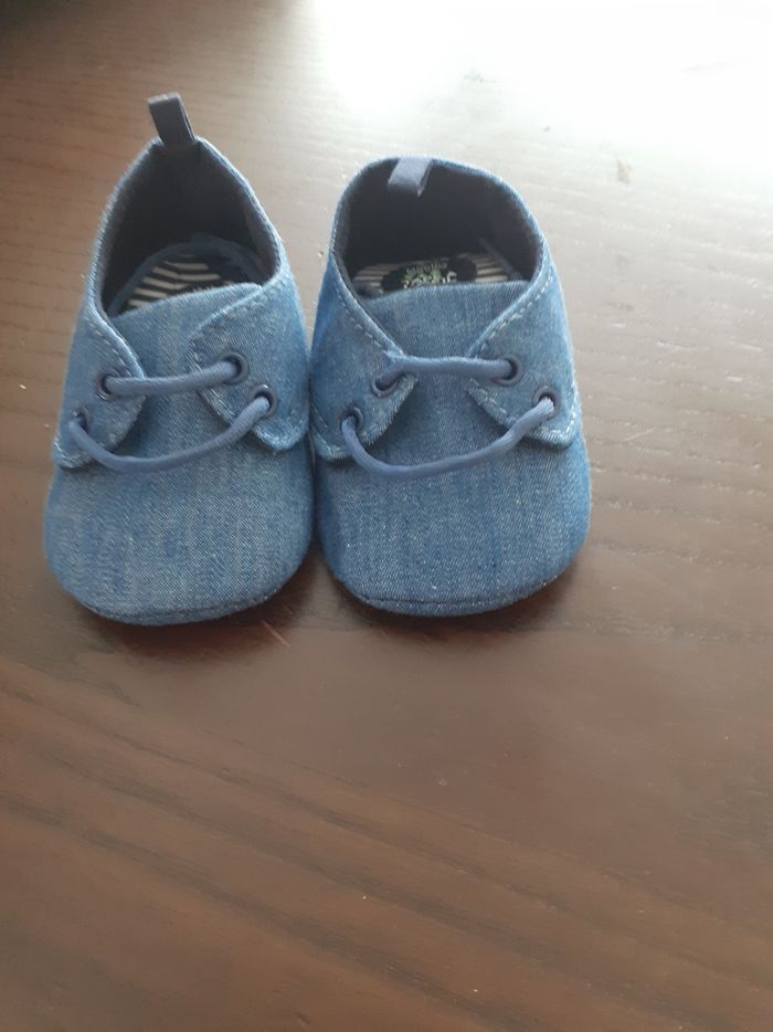 Chaussure taille 12 /18 mois - photo numéro 2