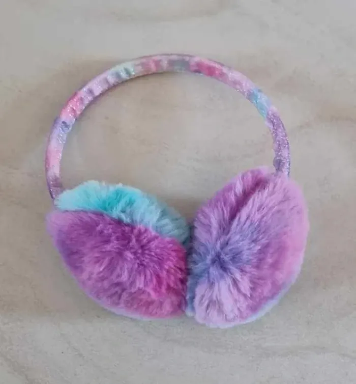Cache oreille fille 6 ans