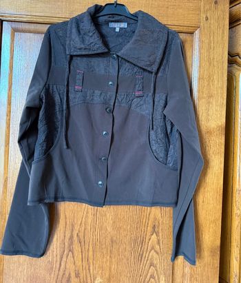 Veste marron glacé avec broderie taille 42 mia soana